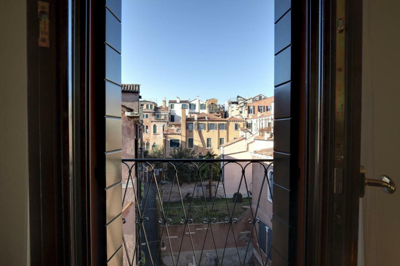 Modern Apartment Venice With Terrace מראה חיצוני תמונה